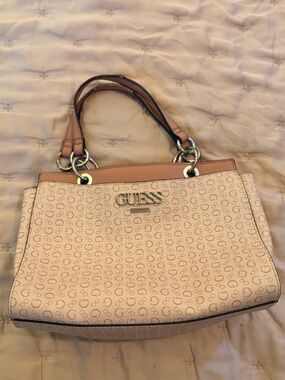G by Guess Purse Vintage Pink and Cream